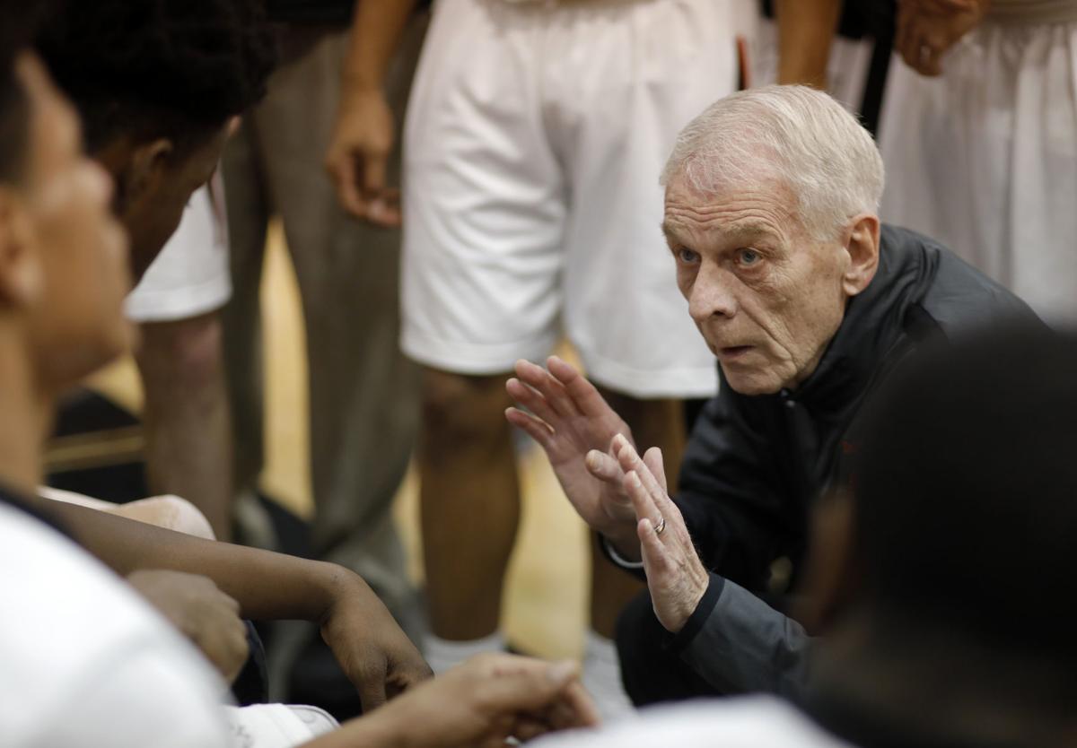 013018mp-east-boys-basketball-8