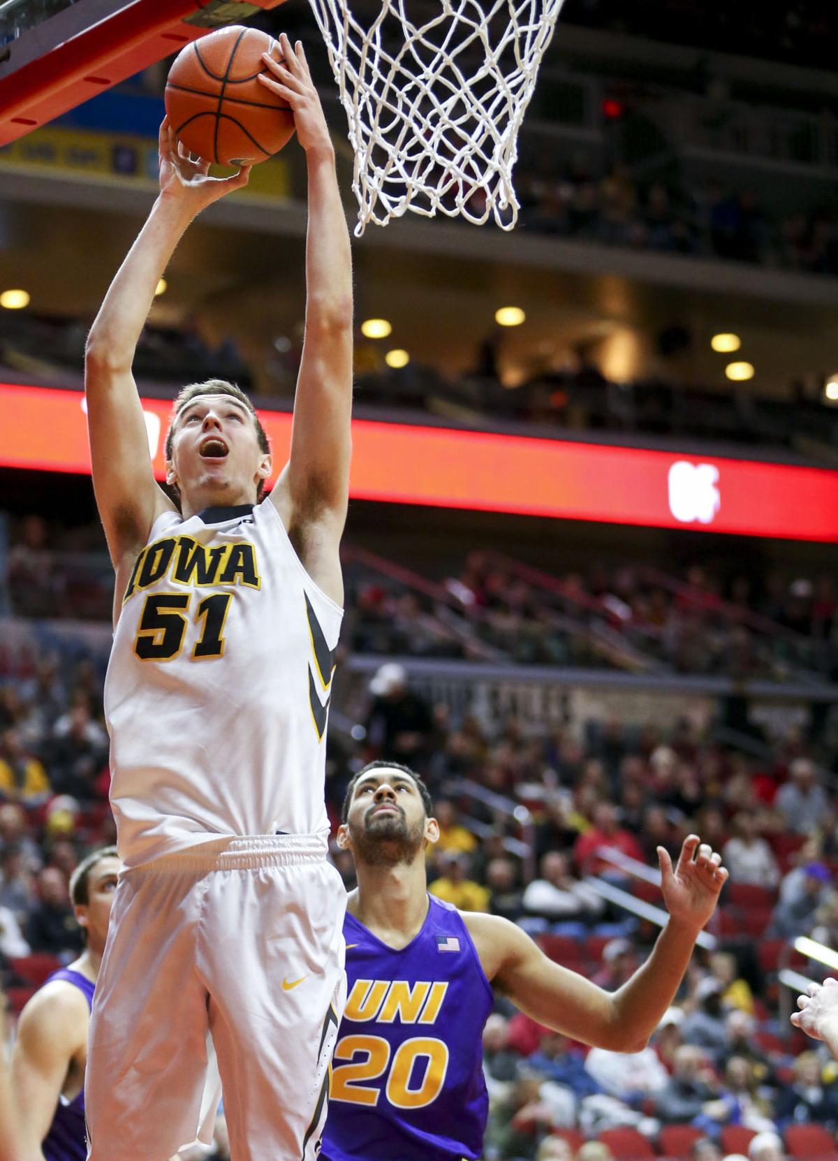 College Basketball Hy Vee Classic Has Brought Out Best In Baer