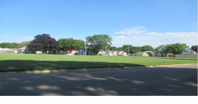Hawkeye Comm College to build houses on Williston Field