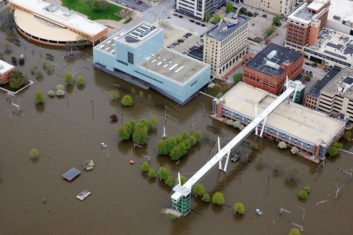 Davenport flooding aerial