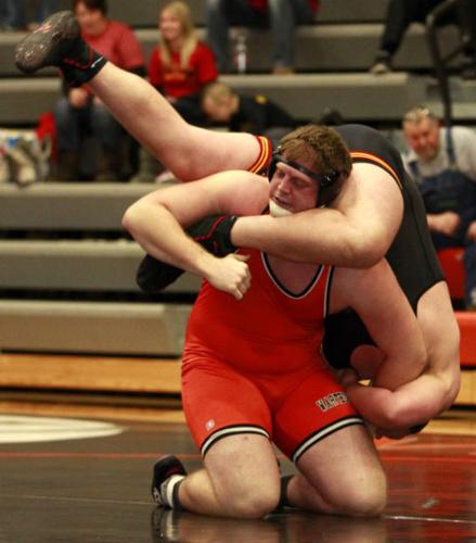 College wrestling: Wartburg mourns the passing of all-time great, Kenny  Anderson