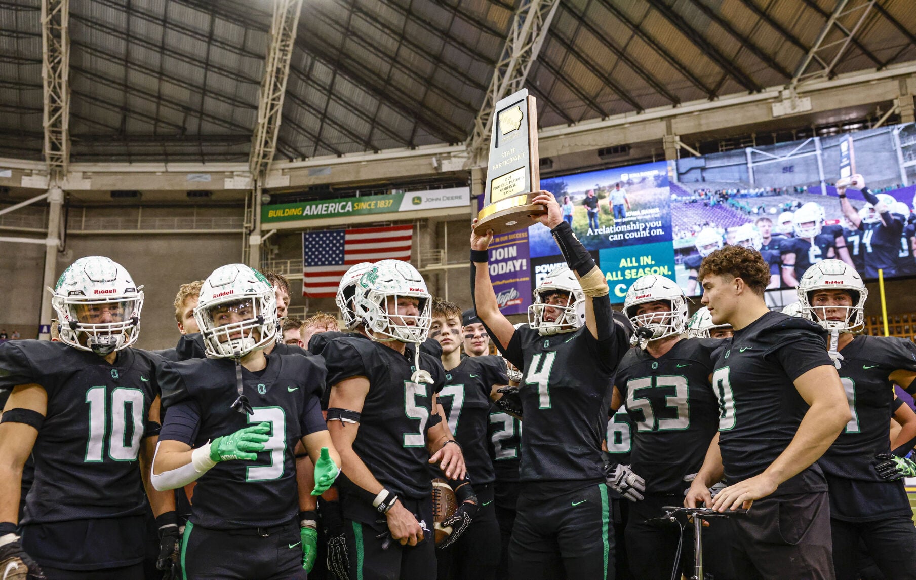 Photos Osage vs. Van Meter in Class 2A State Football at UNIDome, Nov. 15