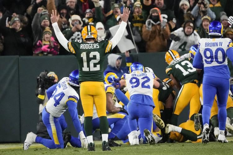 Packers running back AJ Dillon crashed a Lambeau Field stadium tour