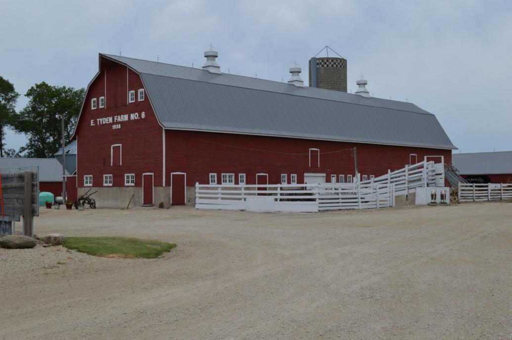 5 of Iowa's oldest barns
