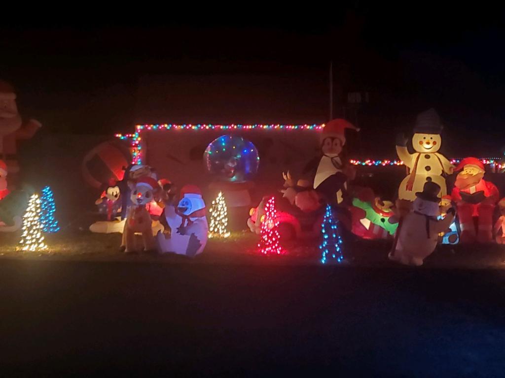 Edgerton Christmas Lights 2022 Holiday Lights 2020: Your Guide To The Jolliest Stops From Gilbertville To  Waverly | Local News | Wcfcourier.com