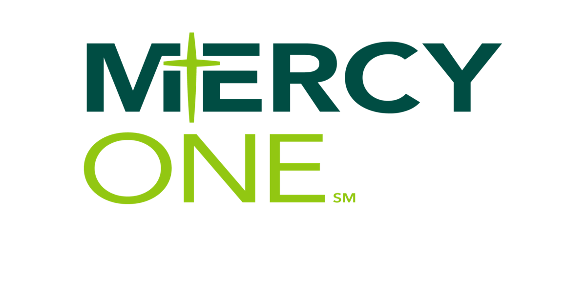 MercyOne receives $11,000 from local nonprofit Alive and Running Iowa