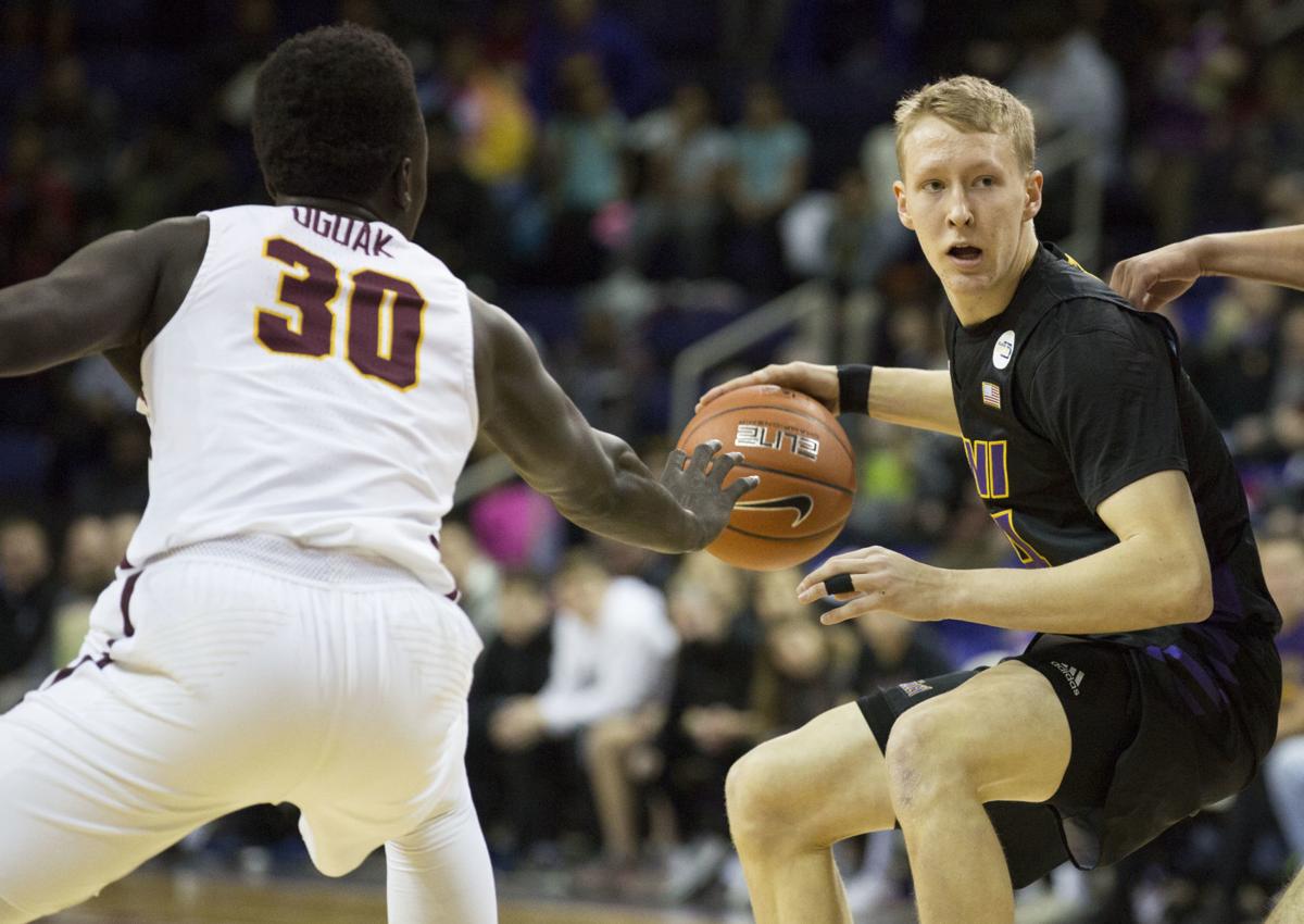 Uni Basketball Green Looks To Build On Impressive Rookie Season