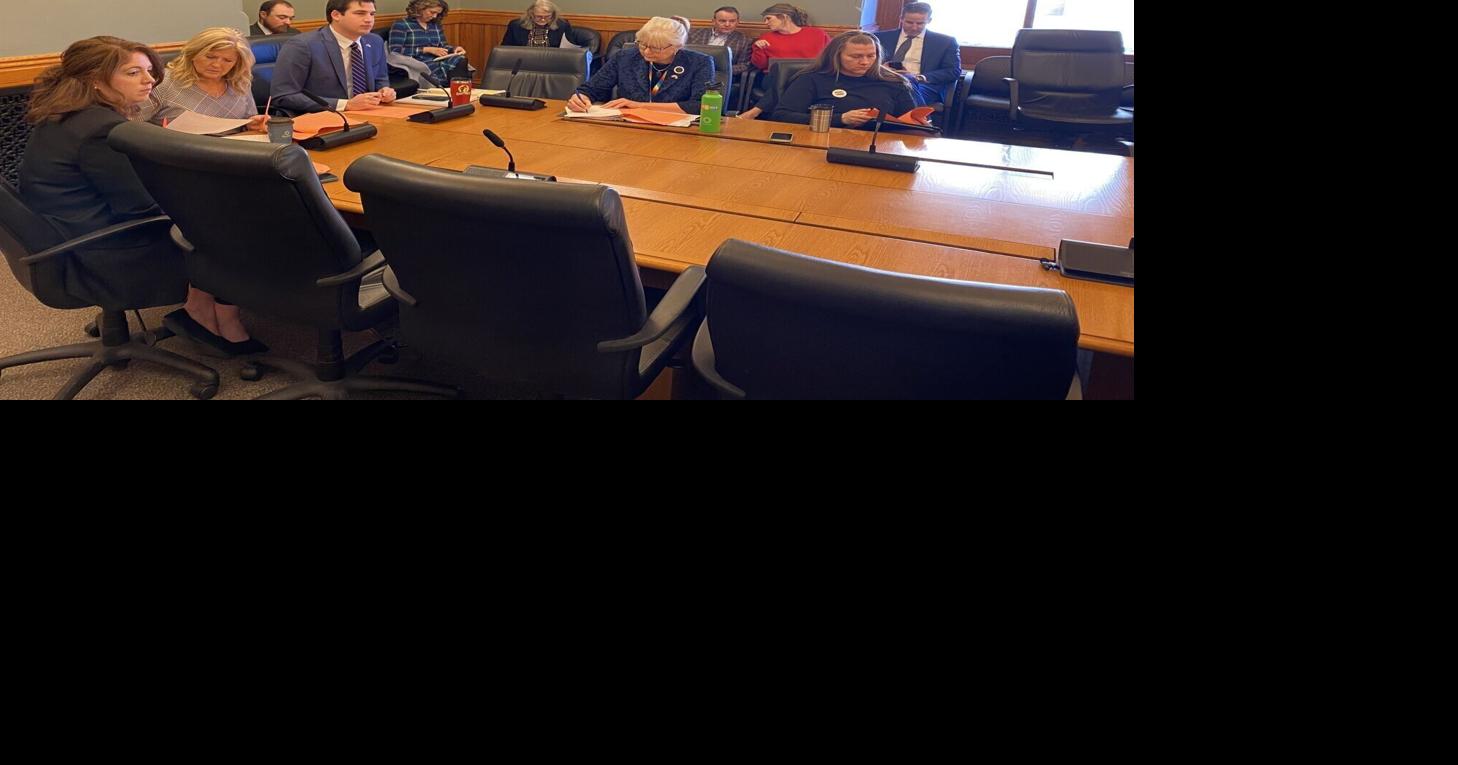Bill proposes work requirements for some Iowans receiving state Medicaid, food assistance