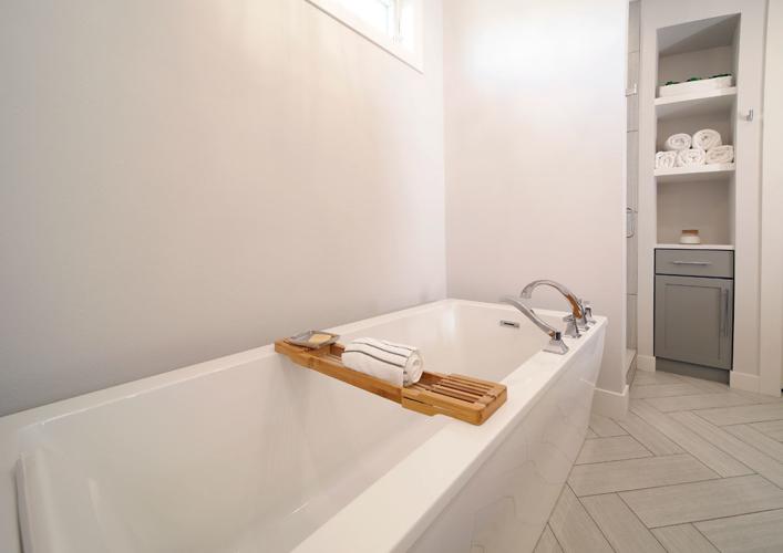 070218mp-Gallery-of-Homes-Kugler-Homes-21.jpg