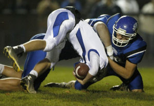 Prep Football Playoffs: Dike-New Hartford Grounds Bellevue