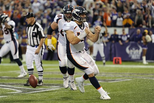 Tebow, Broncos do it again, beat Vikings 35-32