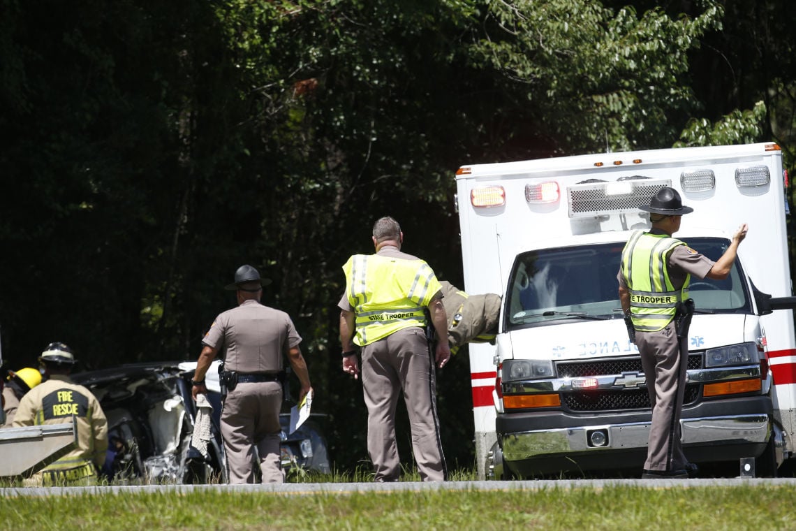 Cedar Falls grieves over teacher, 2 children killed in Florida crash