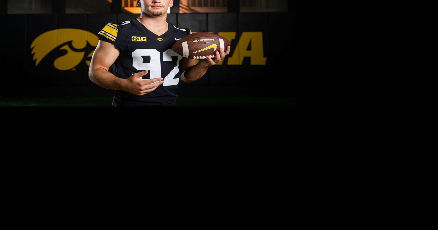 How Boston Everitt, Bettendorf’s Caden Buhr separated themselves as Iowa’s starting specialists