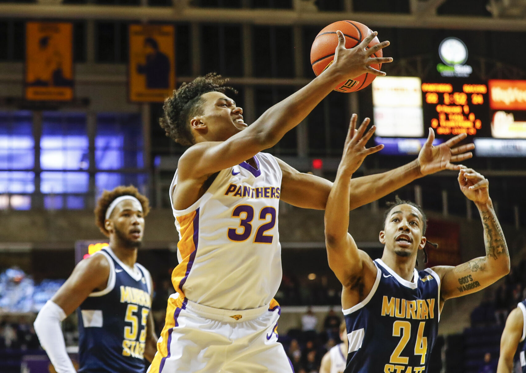 Uni deals men's basketball