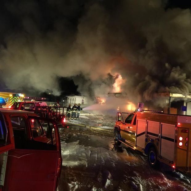 UPDATE In frigid conditions, firefighters battle building fire Local