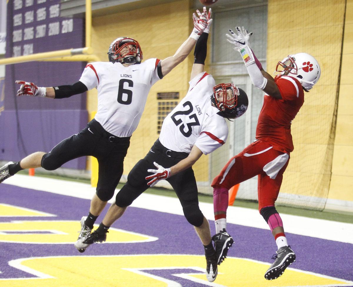 100915cc Cf Football 02 Wcfcourier Com