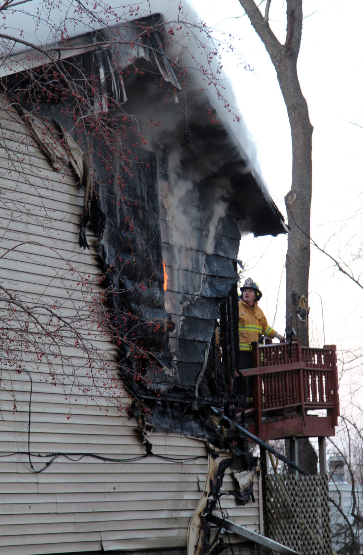 PHOTOS Firefighters battle large blaze at Evansdale home Local News