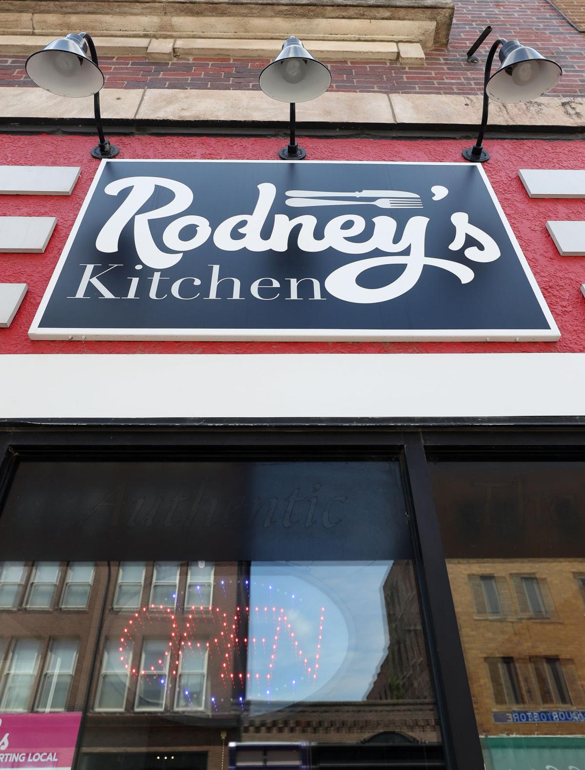 Rodney'S Kitchen Waterloo Ia - qd7s141