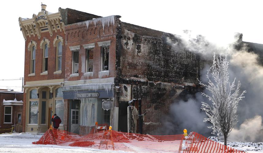 UPDATE with PHOTOS Vinton fire continues to smolder