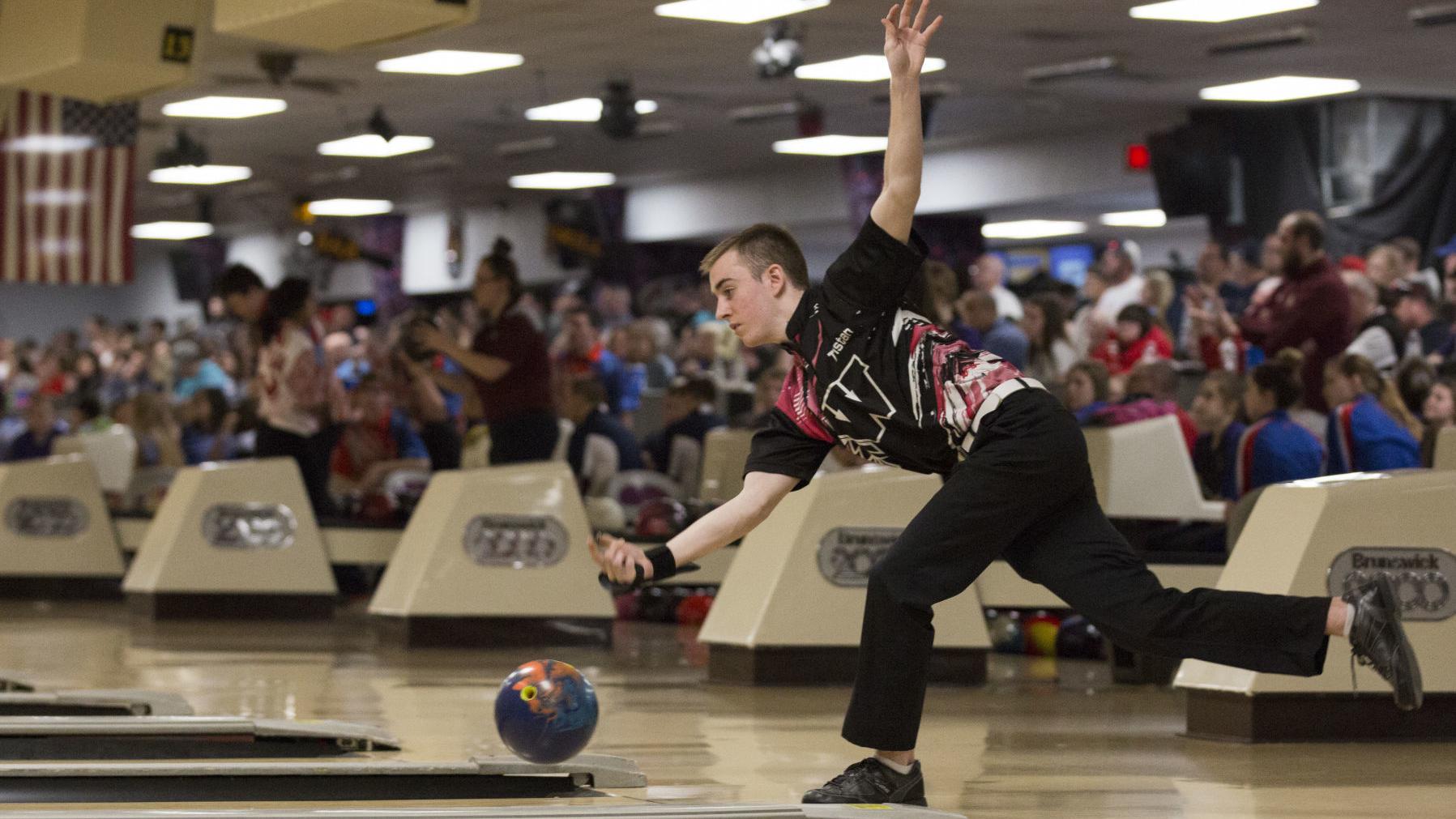 State Bowling Will Remain In Waterloo Through 2022 Cedar Valley Preps Wcfcourier Com Texas High School Bowling State Tournament 2022