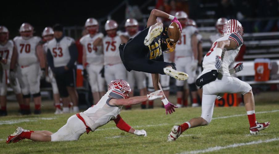 Saint Ansgar grinds out playoff win over Wapsie Valley
