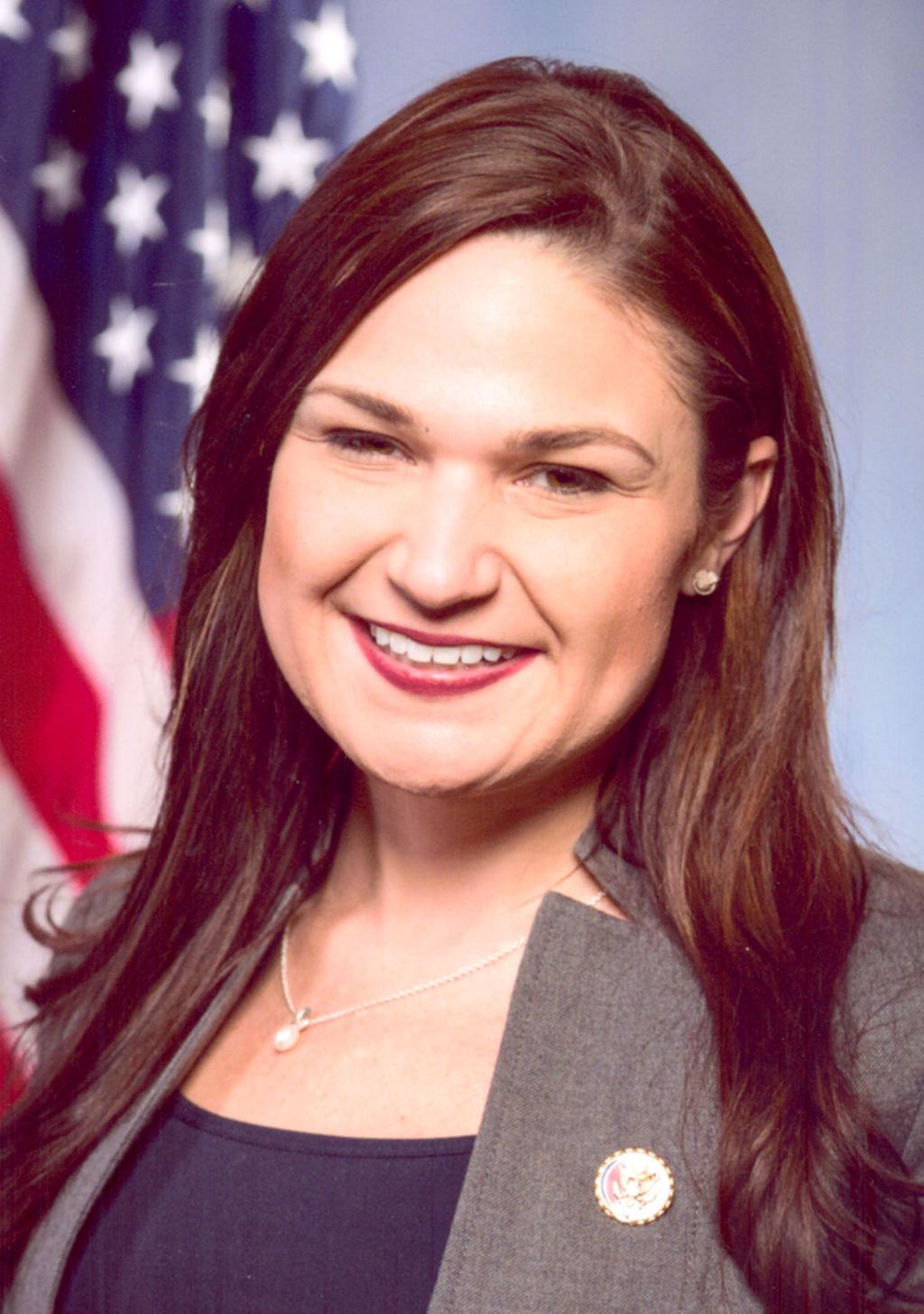 Finkenauer Hinson Raise 3 Million In 19 For Iowa S 1st District Race Political News Wcfcourier Com Finkenauer Hinson Raise 3 Million In 19 For Iowa S 1st District Race Political News Wcfcourier Com