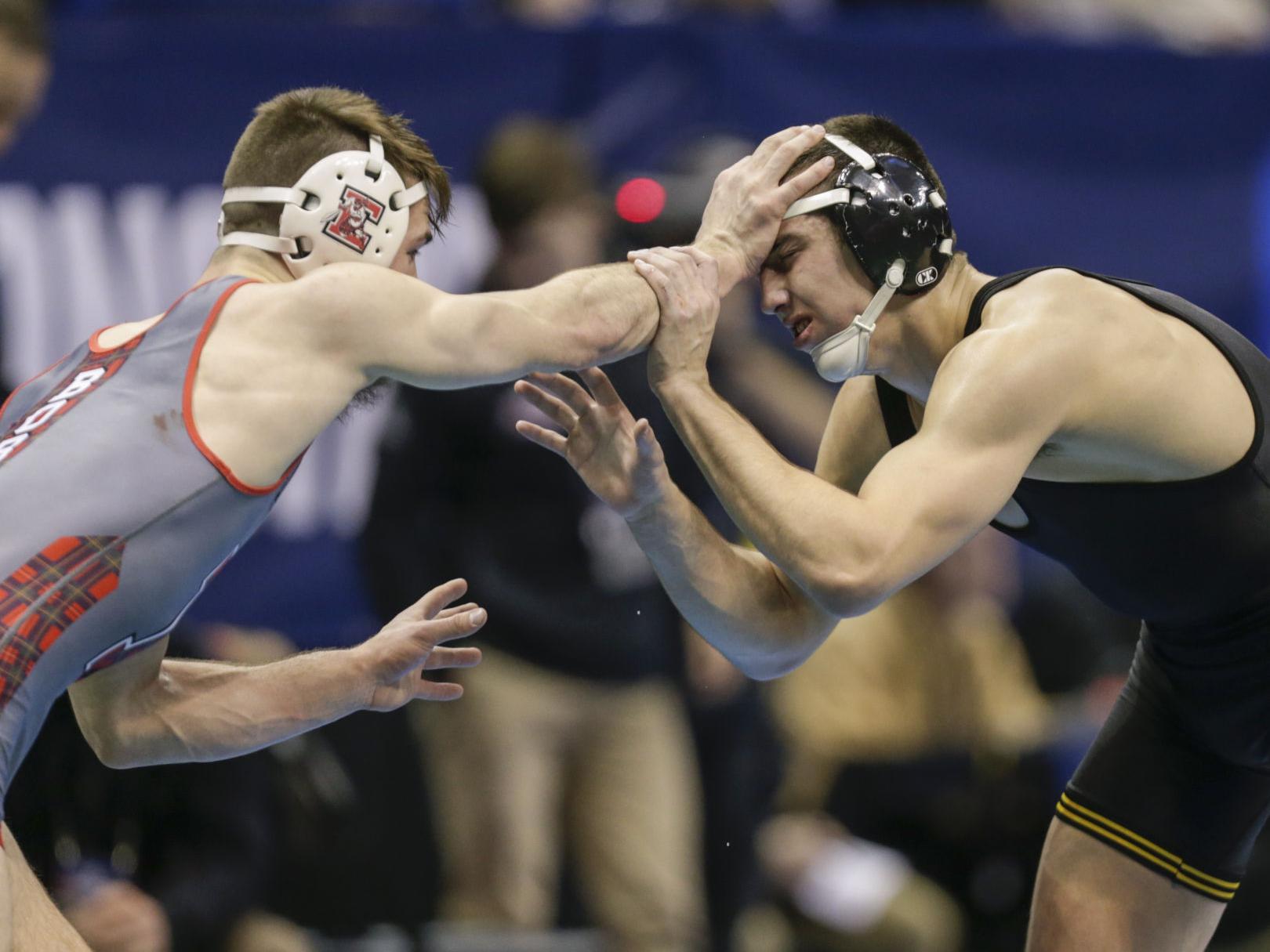 Iowa Looking At Upgrade In Wrestling Facilities Iowa Wcfcourier Com Iowa Hawkeye Wrestling Schedule 2022-23