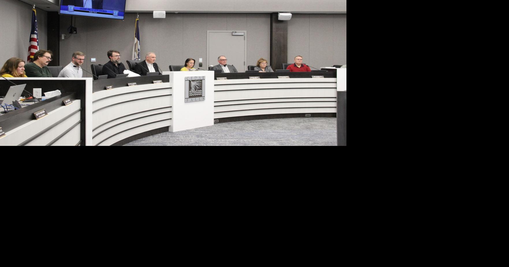 Pair of Cedar Falls councilmembers call for no increase in city