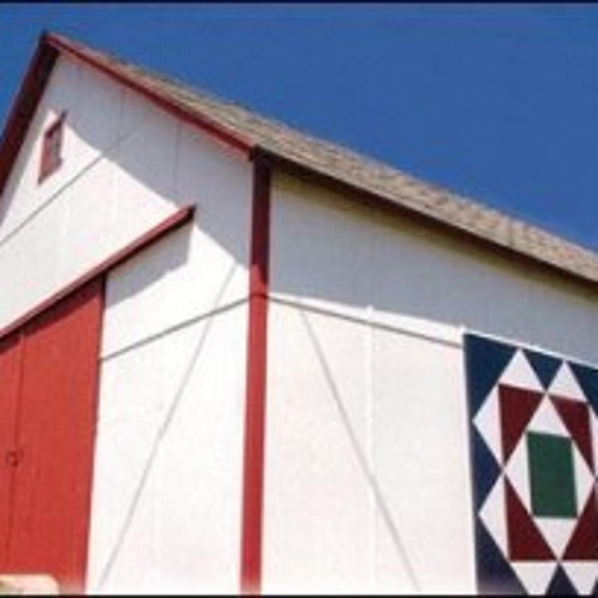 Building Blocks Author Trails Barn Quilts To Iowa For Book