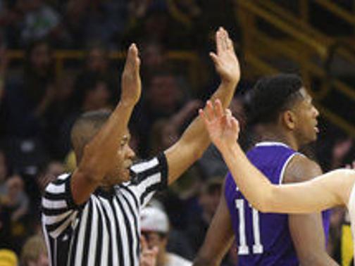 Iowa Basketball Bohannon Planning To Play Monday Iowa