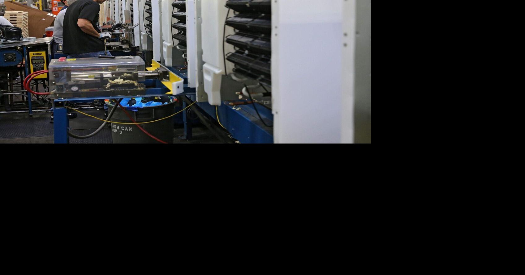 Iowa Republicans press Whirlpool to reconsider Amana layoffs