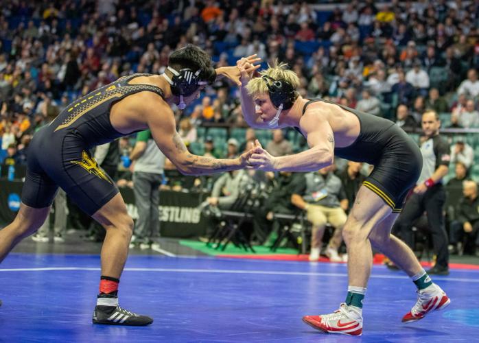 College wrestling: Iowa teammates say Spencer Lee should feel loved