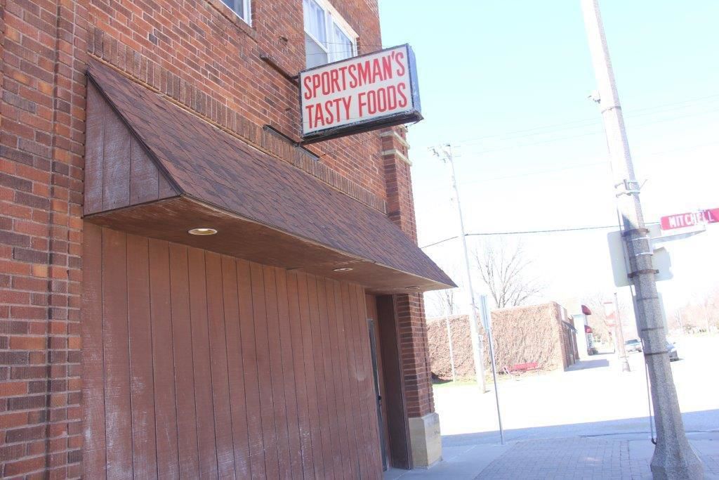 State grant to help pay for improvements to St. Ansgar bar and grill