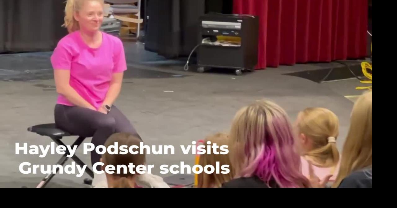 Broadway actor Hayley Podschun visits Grundy Center schools