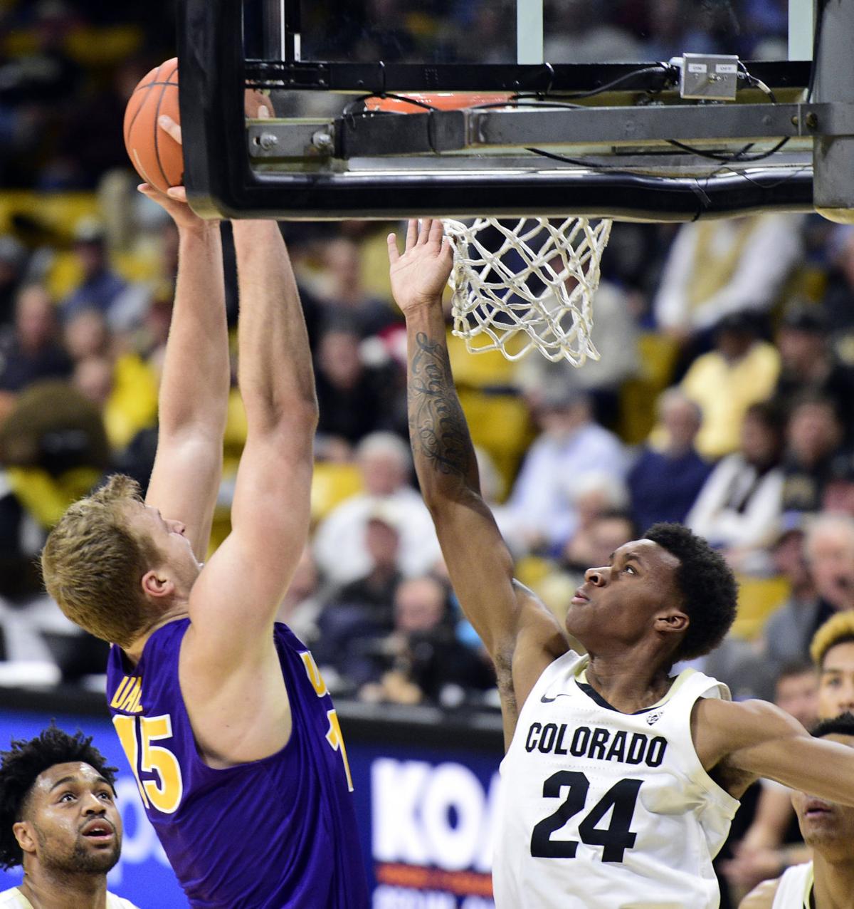 Panthers Refuse To Back Down Upset No 24 Colorado 79 76 Men S Basketball Wcfcourier Com