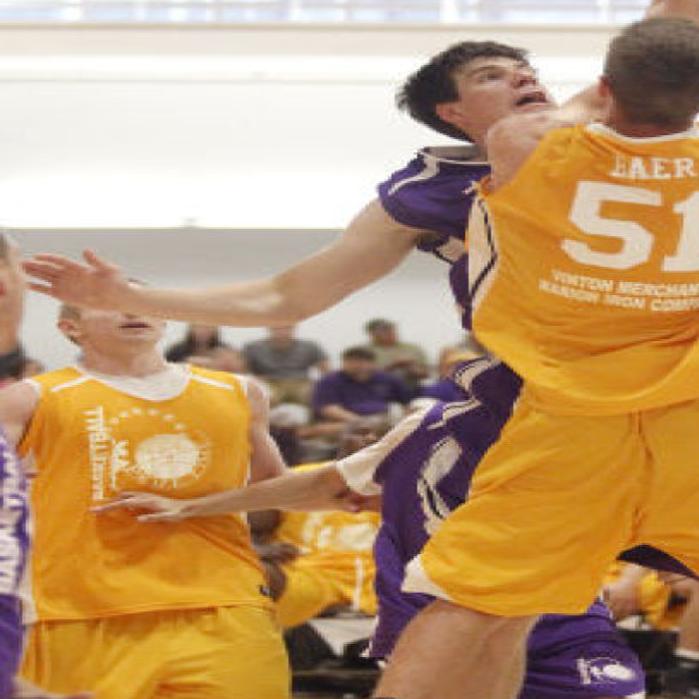 New Faces Skills Emerge At Prime Time League Men S Basketball