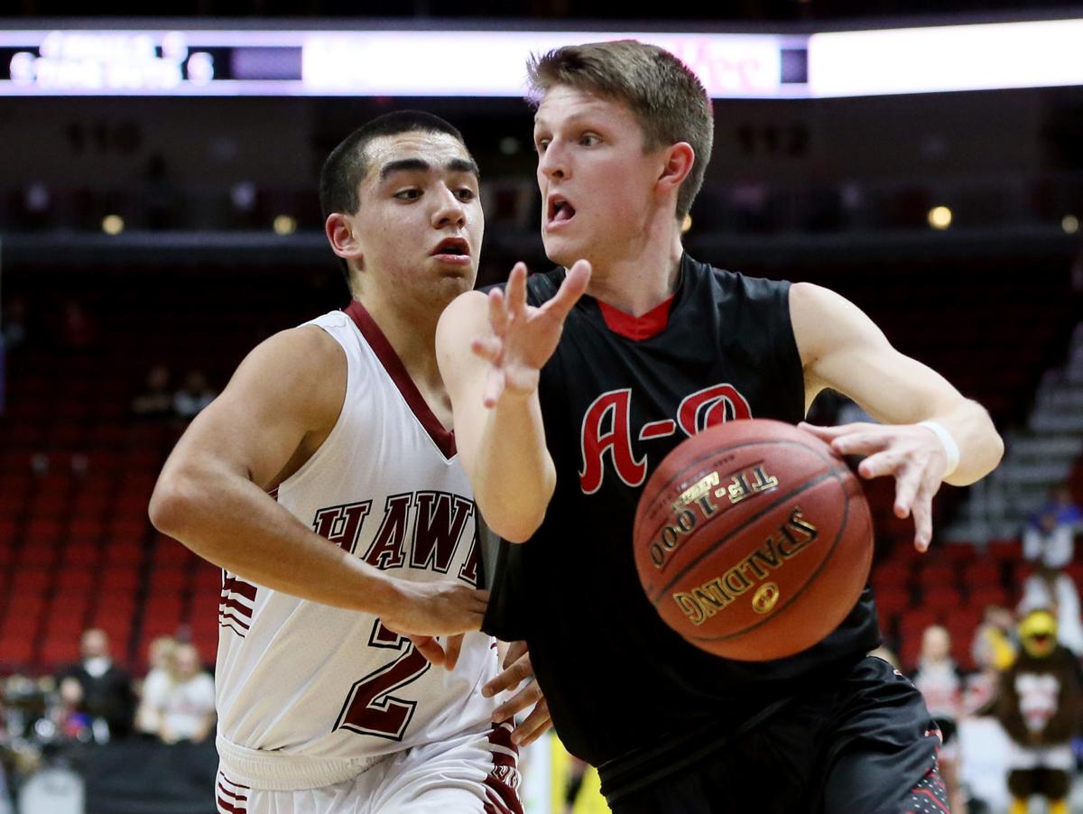 Boys State Basketball Aplington Parkersburg Fights Past South