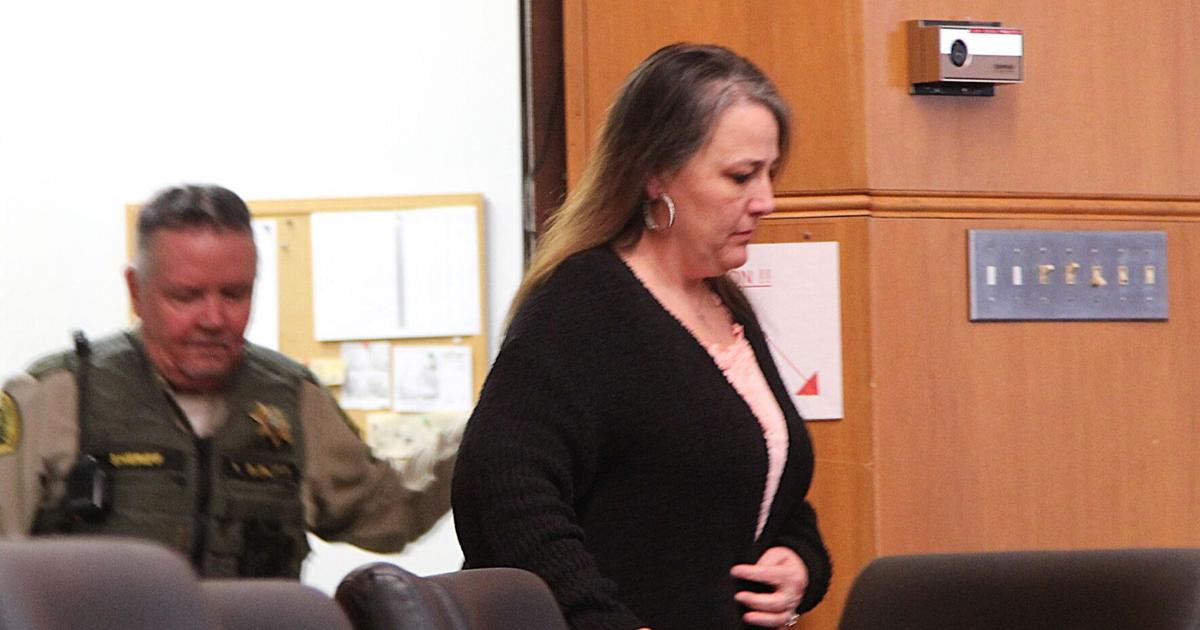 Shop owner sentenced to prison in Waukon fire that killed dog, left seven homeless