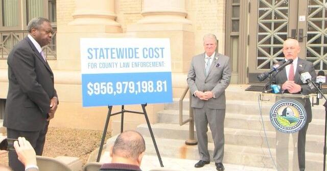 Lawsuit over Alabama’s online sales tax structure faces differing views from state organizations