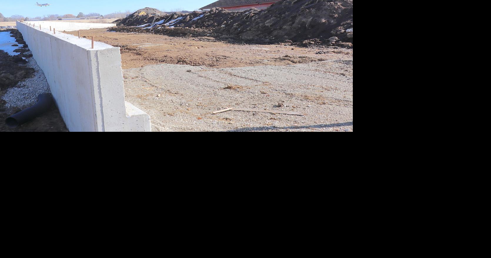 Heating up; Work to continue on The Wall as funding ramps up | Local ...