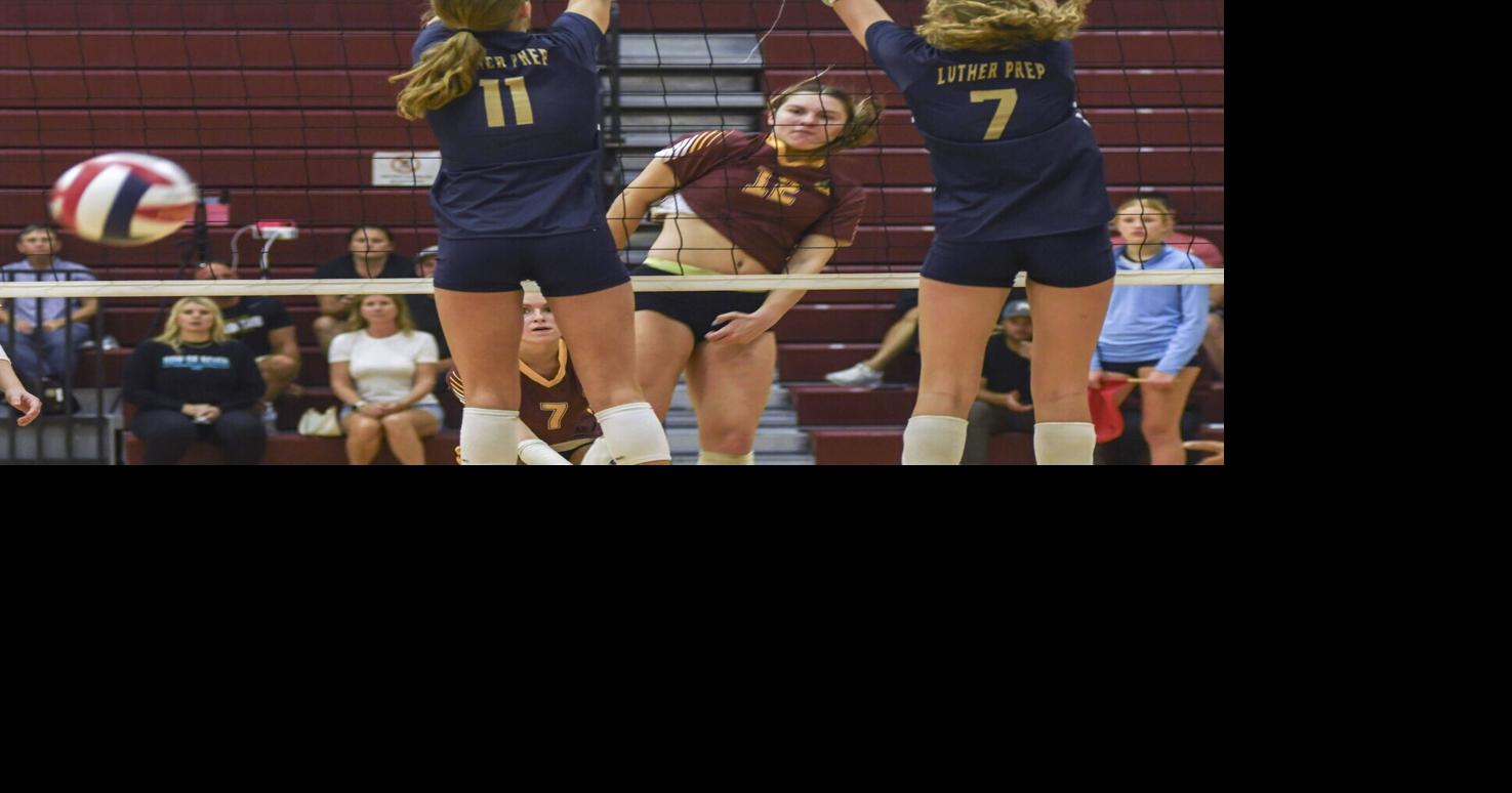 Volleyball: Pirates win rematch with Phoenix at Wiener and Kraut Invite