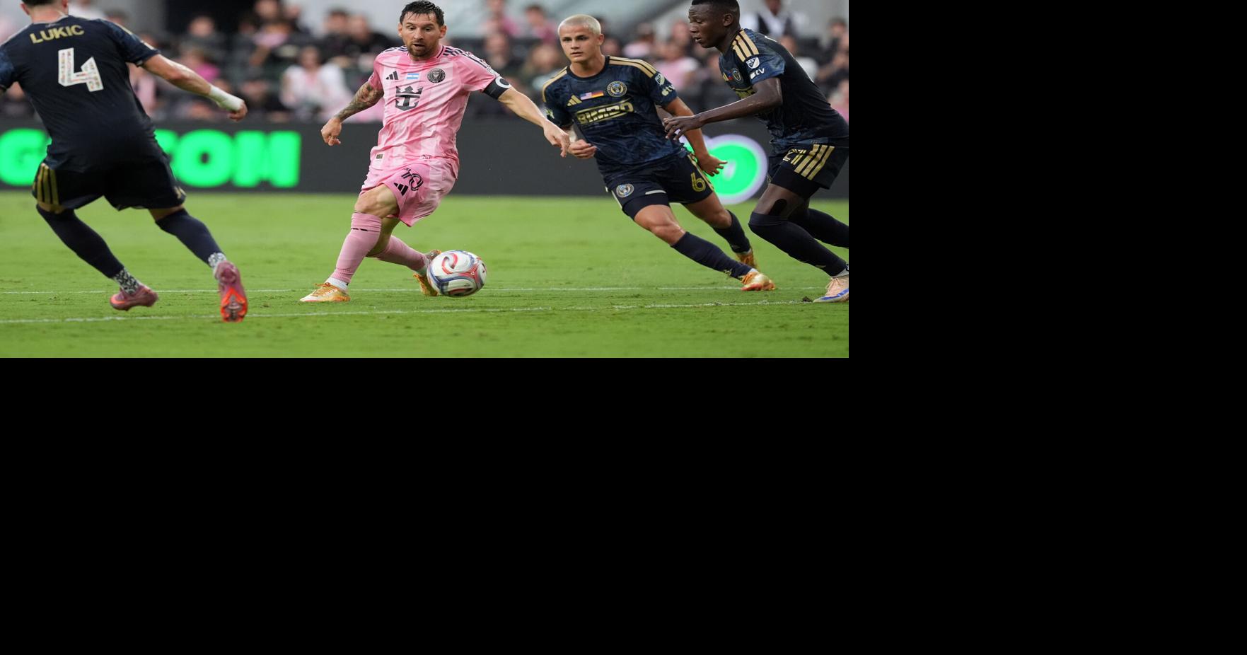 Messi leaves midway through second half, Inter Miami rallies past Union 6-4