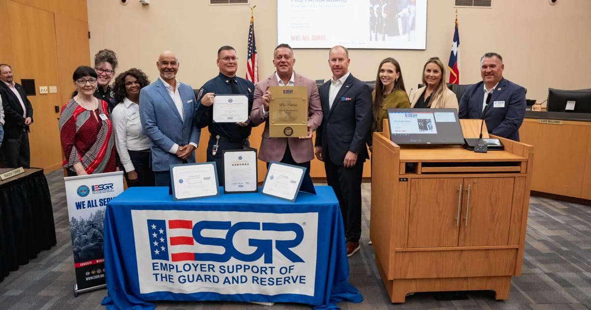 Weatherford honored for service to service members