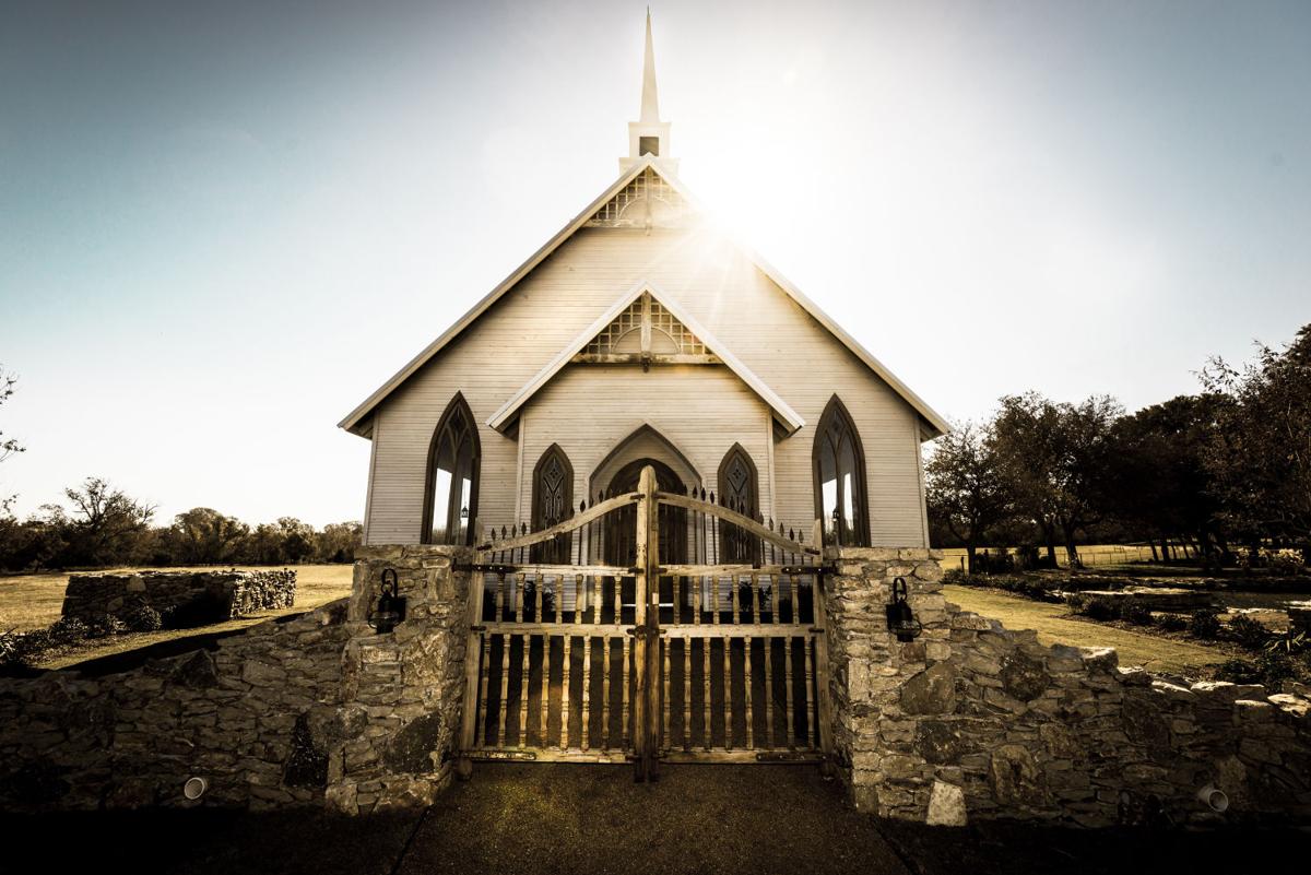 Marrying rustic and elegant The Brooks at Weatherford Business