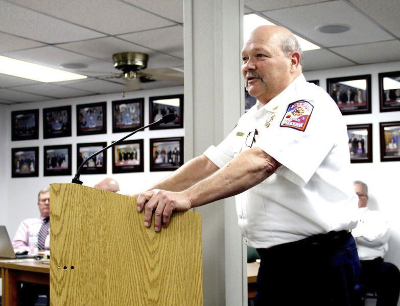Mineral Wells fire chief retiring May 1; Celebration to be held Friday - Vimarsana News