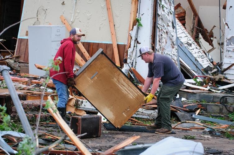 4 dead, dozens injured in southeastern Oklahoma tornadoes Don't Miss
