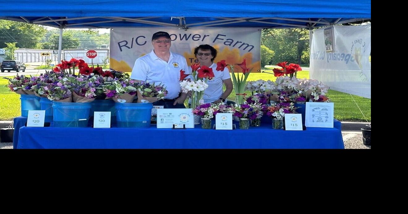 Market bids farewell to its ‘Flower Lady’