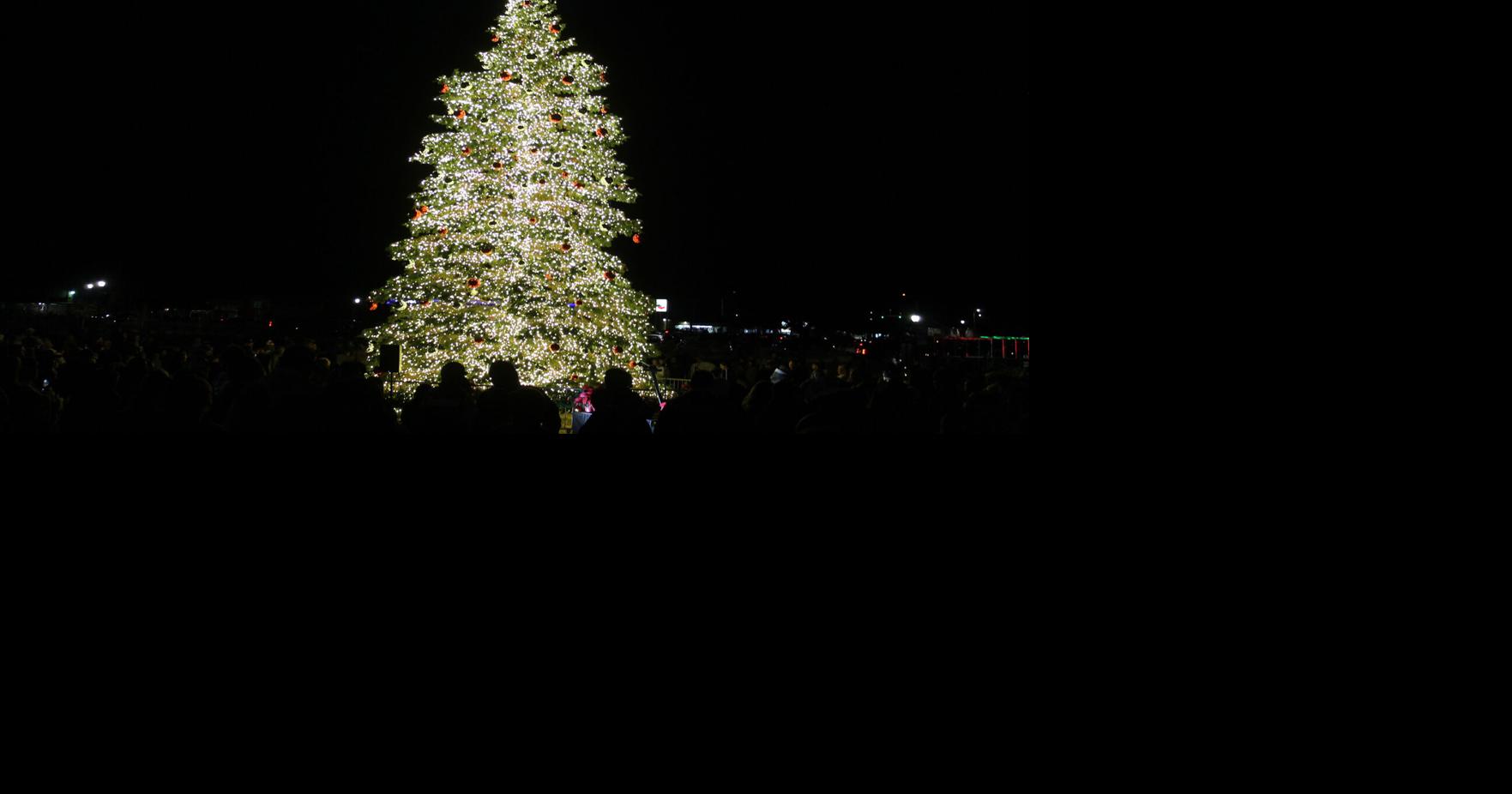 PHOTOS Holiday in the Park/Pathway of Lights at Heritage Park