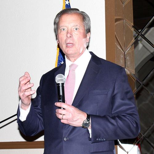 Lt. Gov. David Dewhhurst speaks at Lincoln Day Dinner