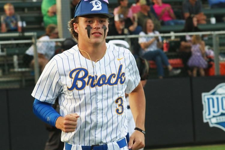 PHOTOS: Brock vs Clyde | Gallery | weatherforddemocrat.com